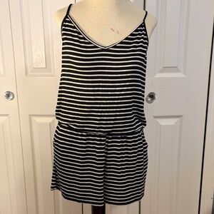Brandy & Melville One Size Black & White Striped Sleeveless Romper w/pockets